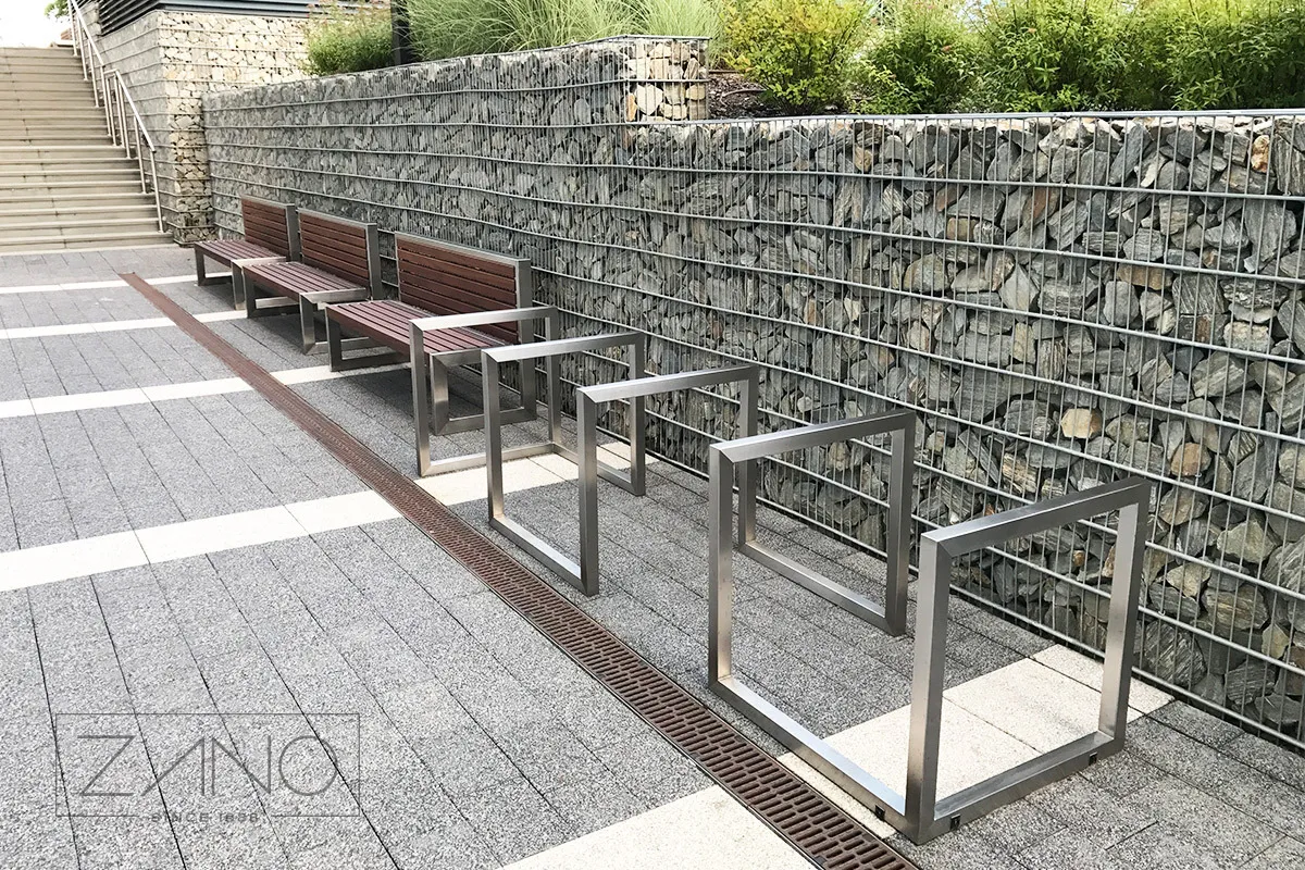 „Bonarka for Business“ | Krokuva | „B-bench“ suolai | „ZANO“ gatvės baldai