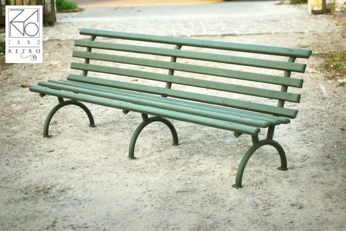 parko suoliukas iš vamzdžių, su skersinėmis
