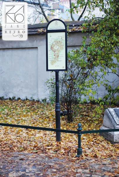 miestų informaciniai stendai su žemėlapiais