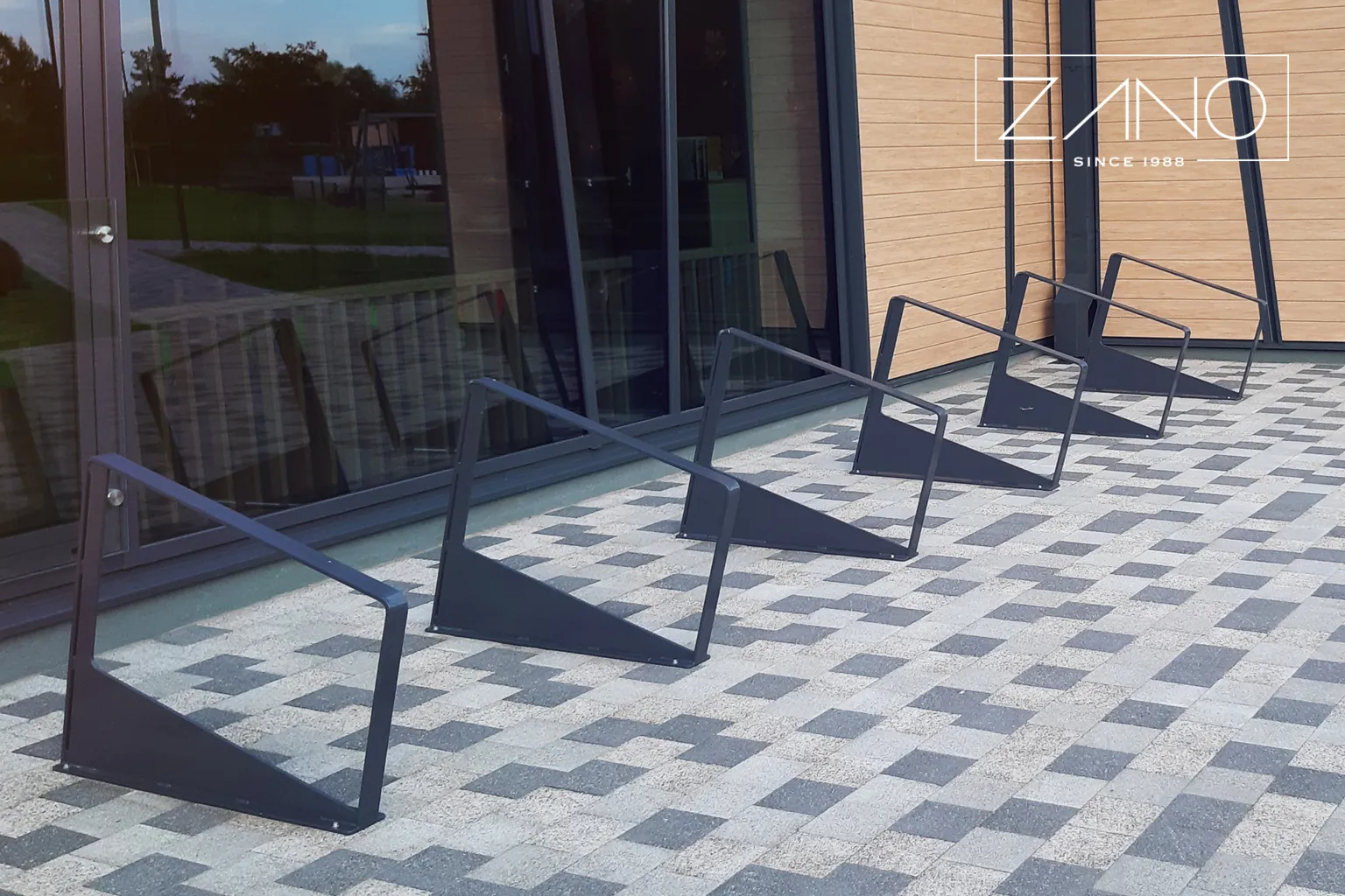ZANO „Mažoji architektūra“ dviračių stovai